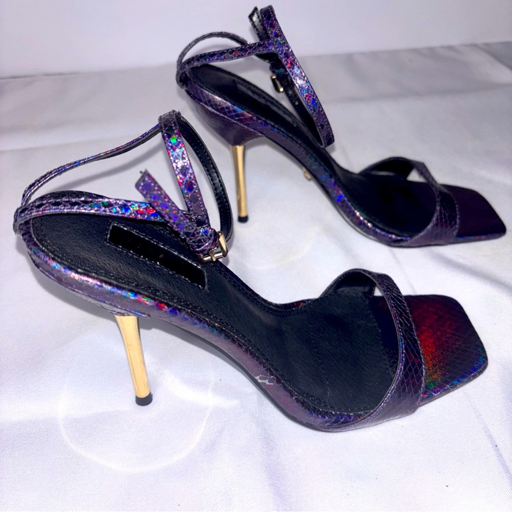 TOPSHOP Women’s NWOB Iridescent Purple Silhouette Heels Size 7.5